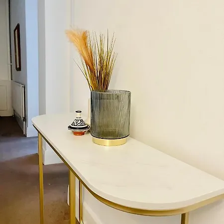 Apartman Exquisite One-bedroom Flat In Clifton, Bristol