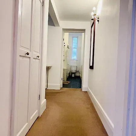 Exquisite One-bedroom Flat In Clifton, Lägenhet Bristol